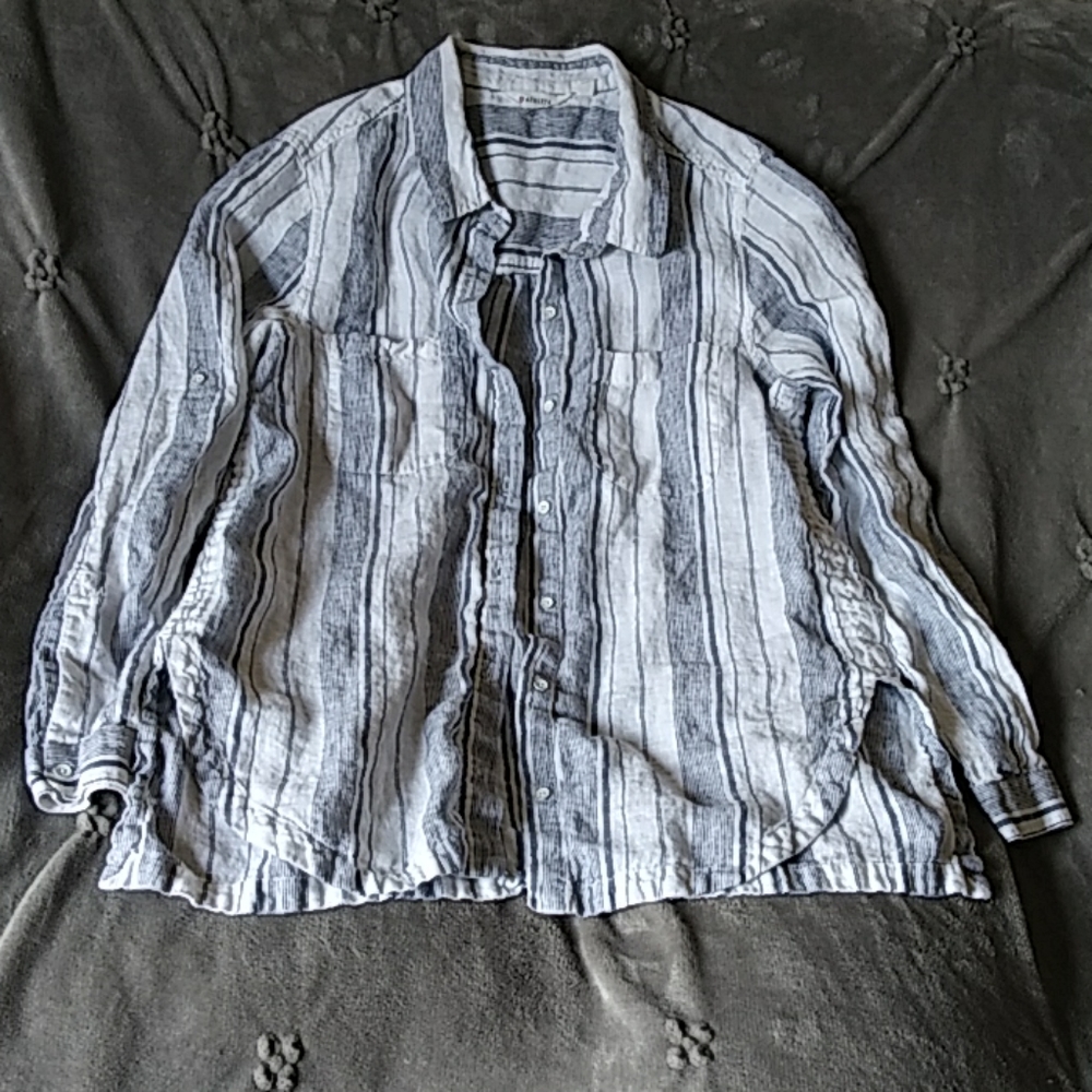 EUC - Athleta Long Sleeve Shirt